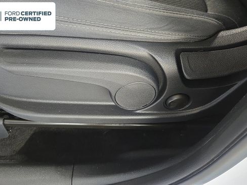 Used 2019 Hyundai Santa Fe SE AWD/4WD image 22