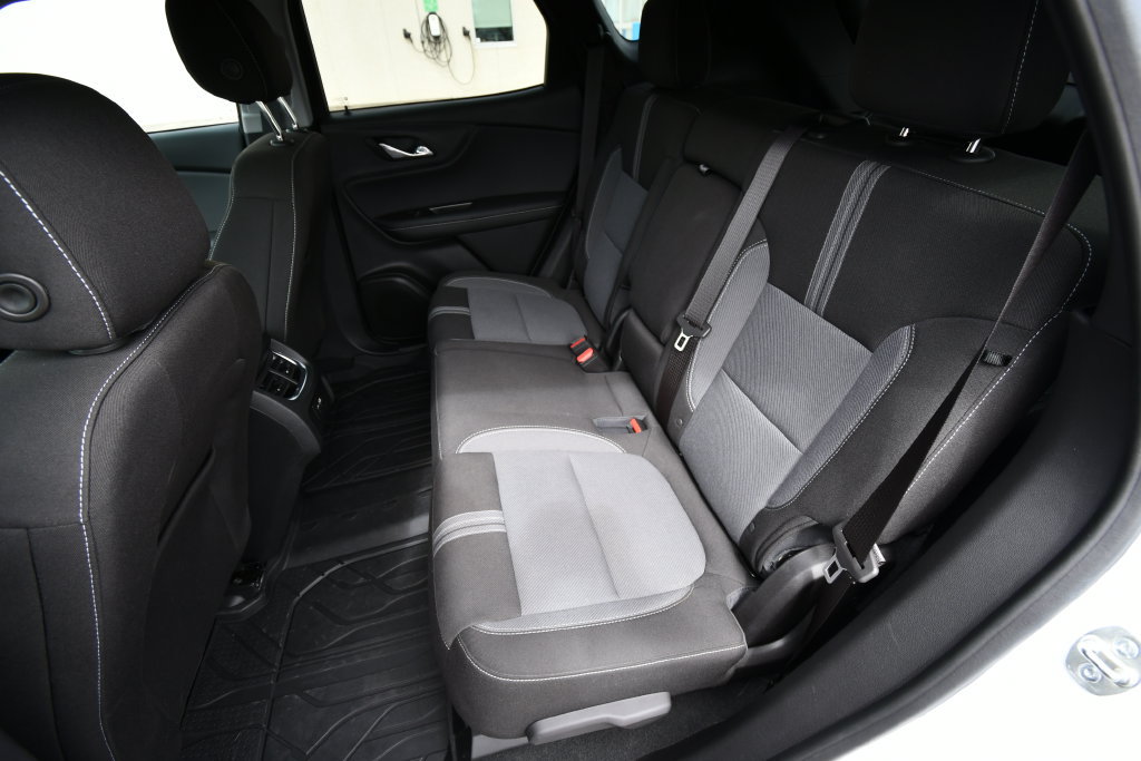 Used 2023 Chevrolet Blazer LT w/ Convenience Package AWD/4WD image 16