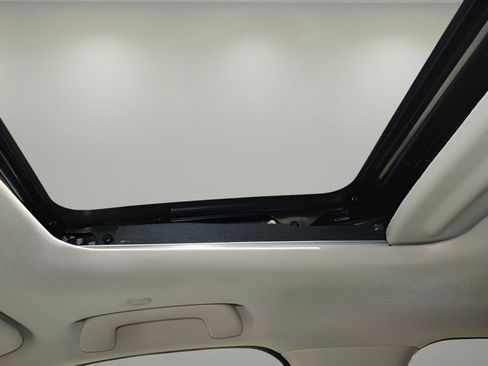 Used 2024 Honda CR-V EX image 25