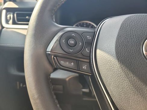 Used 2021 Toyota RAV4 XLE w/ XLE Grade Weather Package FWD image 28
