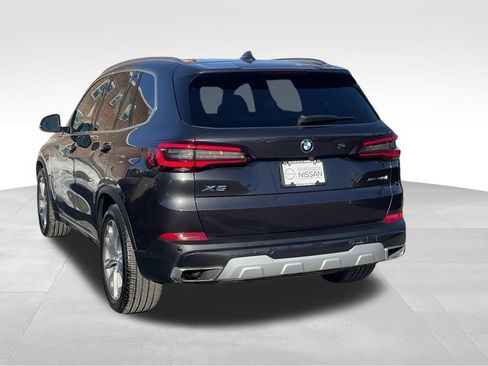 Used 2022 BMW X5 xDrive40i w/ Premium Package image 5