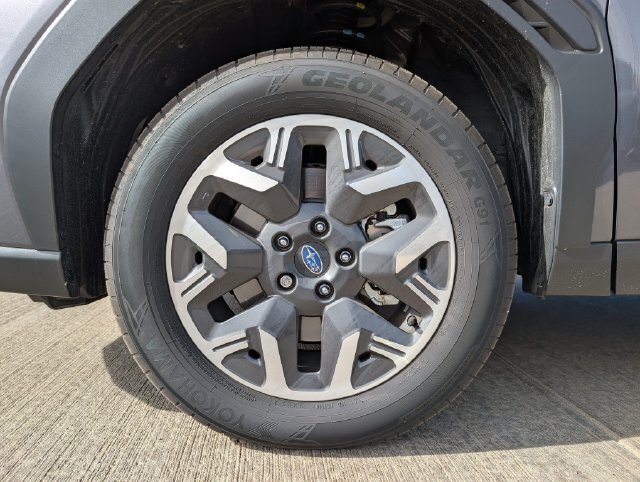Used 2026 Subaru Forester AWD/4WD image 11