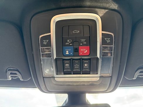 Used 2021 RAM 2500 Laramie AWD/4WD image 21