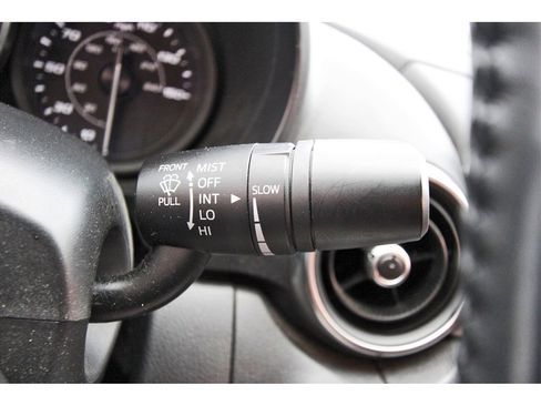 Used 2018 FIAT 124 Spider Classica image 14