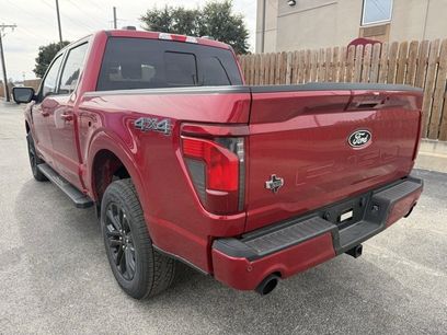New 2025 Ford F150 XLT w/ Equipment Group 302A MID