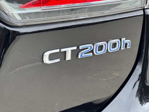 Used 2016 Lexus CT 200h w/ Seat Comfort Package FWD image 27