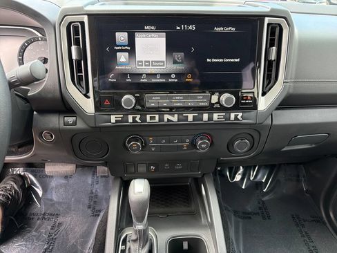 Certified 2025 Nissan Frontier SV RWD image 23