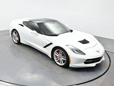 Used 2016 Chevrolet Corvette Stingray Coupe w/ 3LT Preferred Equipment Group image 28