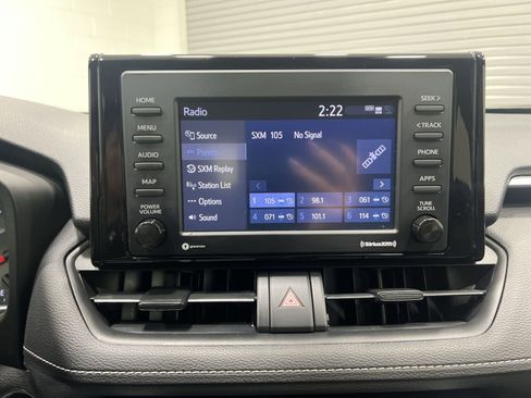 Used 2021 Toyota RAV4 XLE w/ XLE Grade Weather Package AWD/4WD image 16