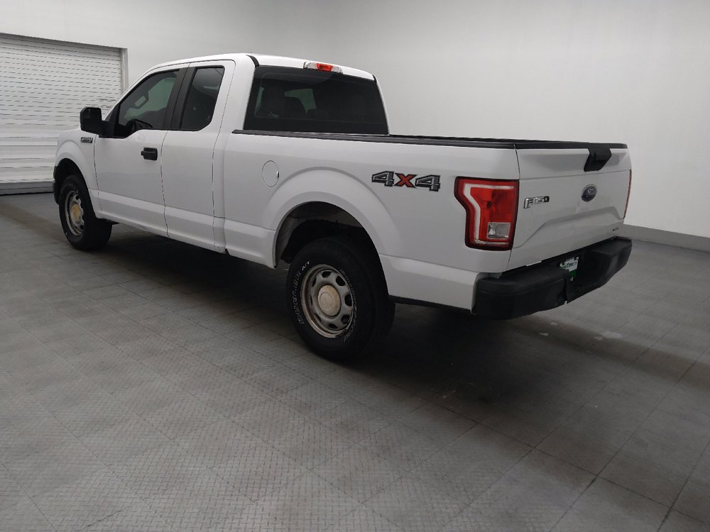 Used 2015 Ford F150 XL w/ Equipment Group 101A Mid AWD/4WD image 3