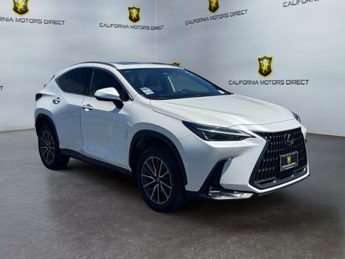 Used 2024 Lexus NX 250 FWD image 7