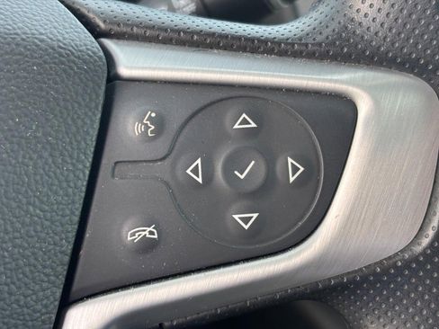 Used 2023 GMC Acadia SLE w/ Driver Convenience Package image 22