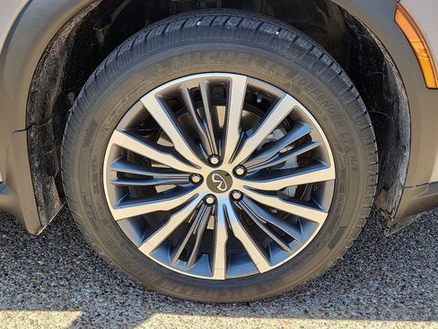 Used 2023 INFINITI QX60 Sensory w/ Vision Package AWD/4WD image 7