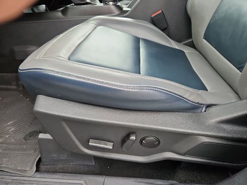 Used 2023 Ford Bronco Outer Banks image 24