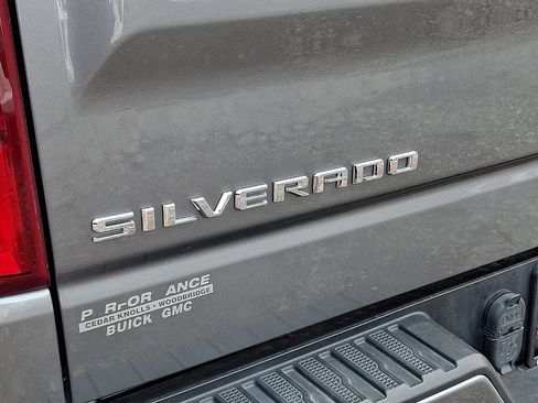 Used 2020 Chevrolet Silverado 1500 RST AWD/4WD image 30