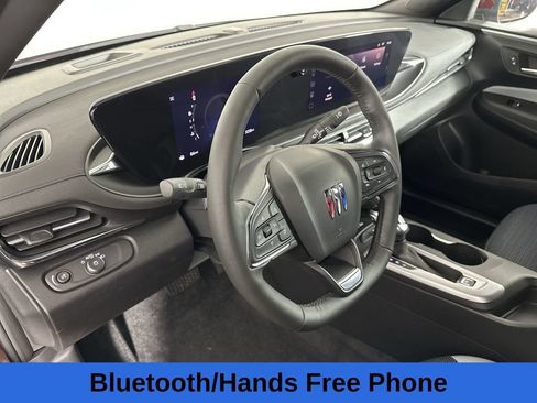 Used 2025 Buick Envista Preferred w/ Convenience I Package image 13