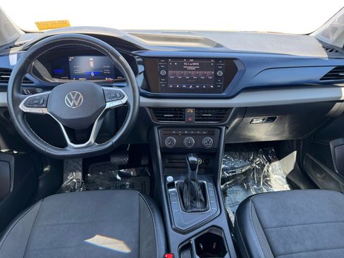Used 2022 Volkswagen Taos SE image 10