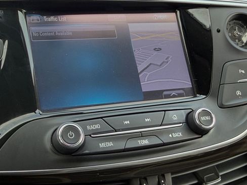 Used 2020 Buick Envision Essence w/ Experience Buick Package image 37