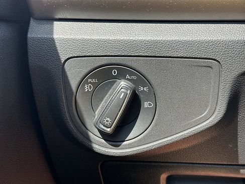 Used 2019 Volkswagen Atlas SE AWD/4WD image 25