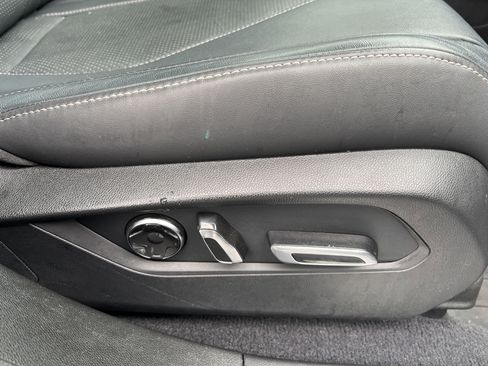 Used 2022 Acura RDX FWD w/ Technology Package image 16