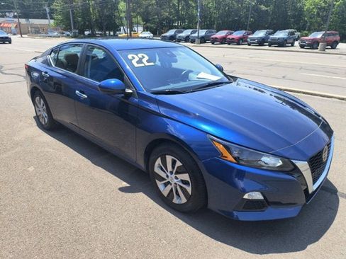 Used 2022 Nissan Altima 2.5 S FWD image 4