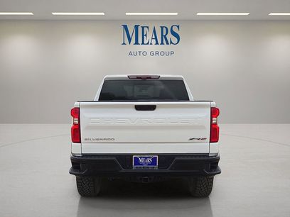 Used 2024 Chevrolet Silverado 1500 ZR2 w/ Technology Package