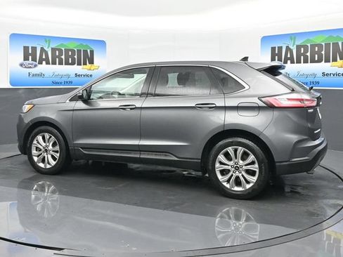 Used 2023 Ford Edge Titanium AWD/4WD image 3