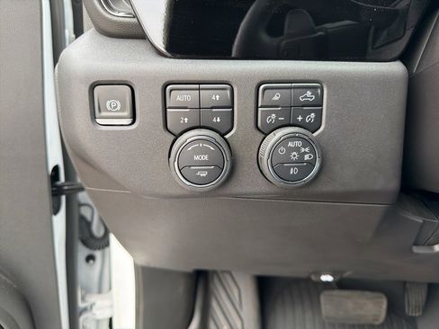 Used 2024 Chevrolet Silverado 1500 ZR2 w/ ZR2 Bison Edition image 32