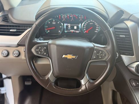 Used 2017 Chevrolet Tahoe LT w/ Luxury Package AWD/4WD image 17