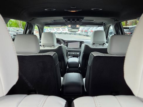 Used 2025 Dodge Durango SRT Hellcat image 72