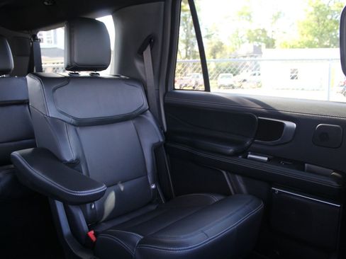 New 2025 Ford Expedition Max Platinum w/ Stealth Performance Package image 14