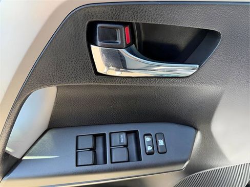 Used 2017 Toyota RAV4 XLE w/ Plus Extra Value Package image 24