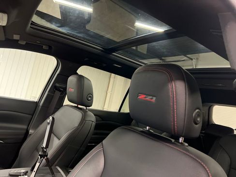 Certified 2024 Chevrolet Traverse Z71 w/ Enhanced Driving Package image 29