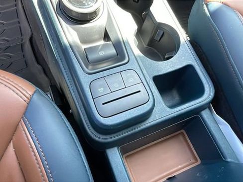Used 2024 Ford Maverick Lariat FWD image 17