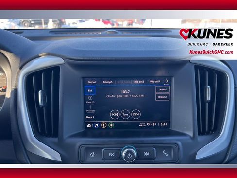 Used 2024 GMC Terrain SLE image 21