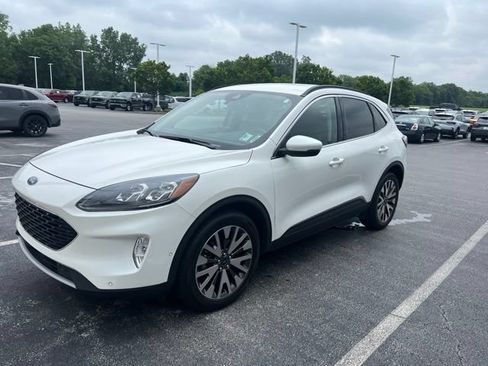 Used 2020 Ford Escape Titanium AWD/4WD image 1
