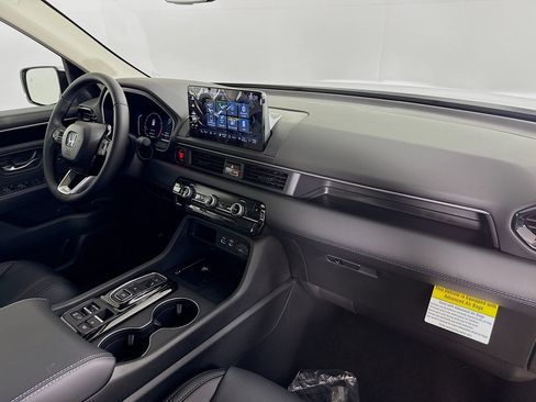 New 2025 Honda Pilot EX-L image 36