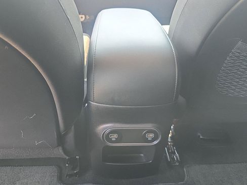 Used 2024 Hyundai Ioniq 5 SE AWD/4WD image 31