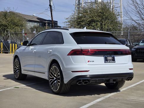 New 2026 Audi SQ8 Prestige image 11