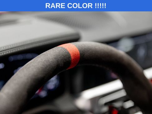 Used 2023 BMW M4 CSL RWD image 18