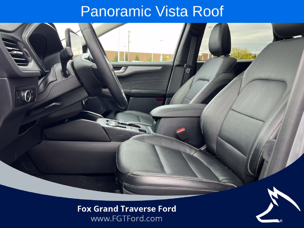 Certified 2023 Ford Escape Platinum AWD/4WD image 3