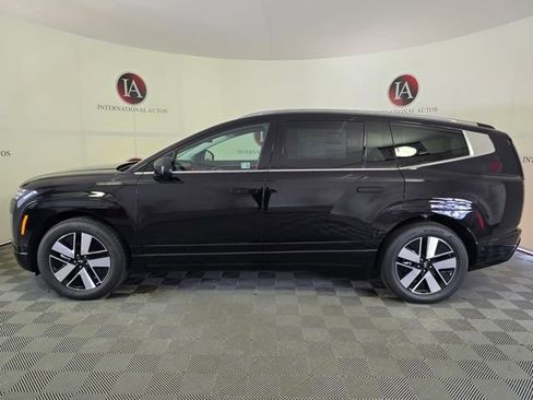 New 2026 Hyundai Ioniq 9 SEL image 6