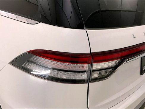 Used 2023 Lincoln Aviator Reserve w/ Equipment Group 201A image 27