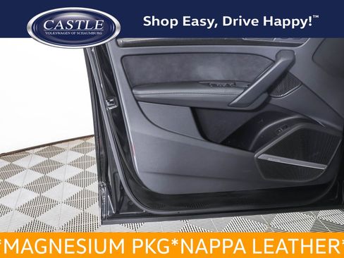 Used 2025 Audi SQ5 Premium Plus image 25