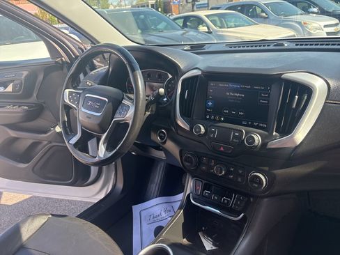 Used 2021 GMC Terrain SLT AWD/4WD image 22