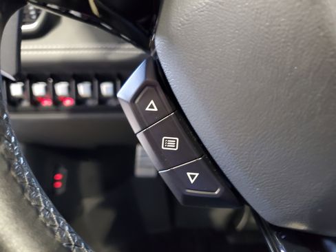 Used 2021 Lamborghini Huracan EVO image 30