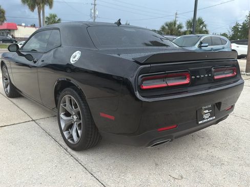 Used 2017 Dodge Challenger R/T Plus RWD image 3