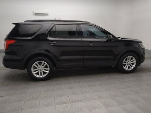 Used 2016 Ford Explorer FWD image 10
