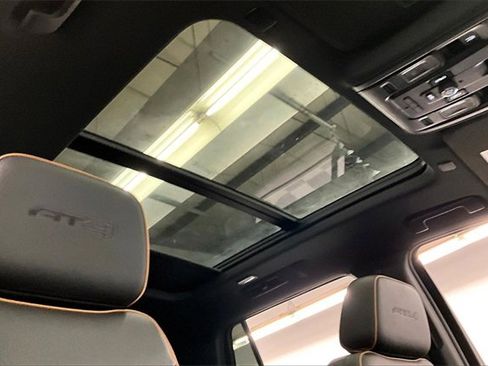 Used 2024 GMC Yukon AT4 image 17