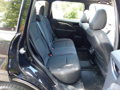 Used 2025 Subaru Forester Premium w/ Convenience Package #1 AWD/4WD image 45